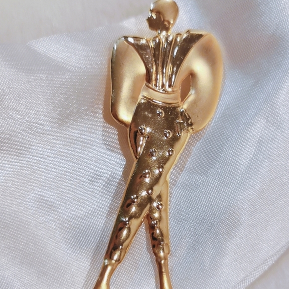 Figure brooch - Picture 2 of 3